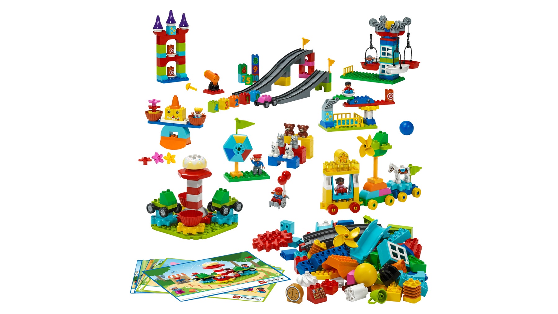 Buildable interactive models in the STEAM Park set